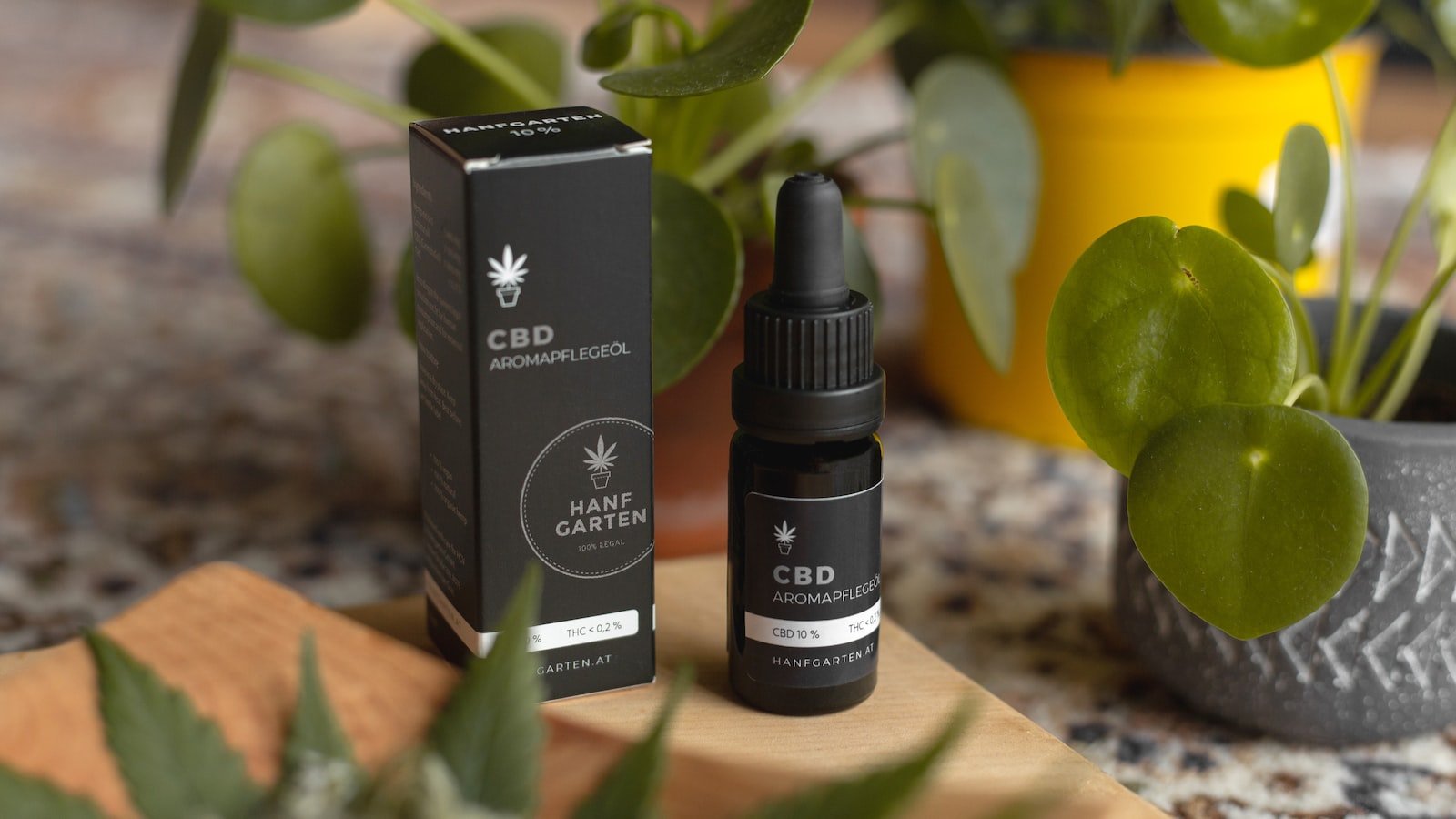 How CBD Can Benefit Seniors: A Comprehensive Guide