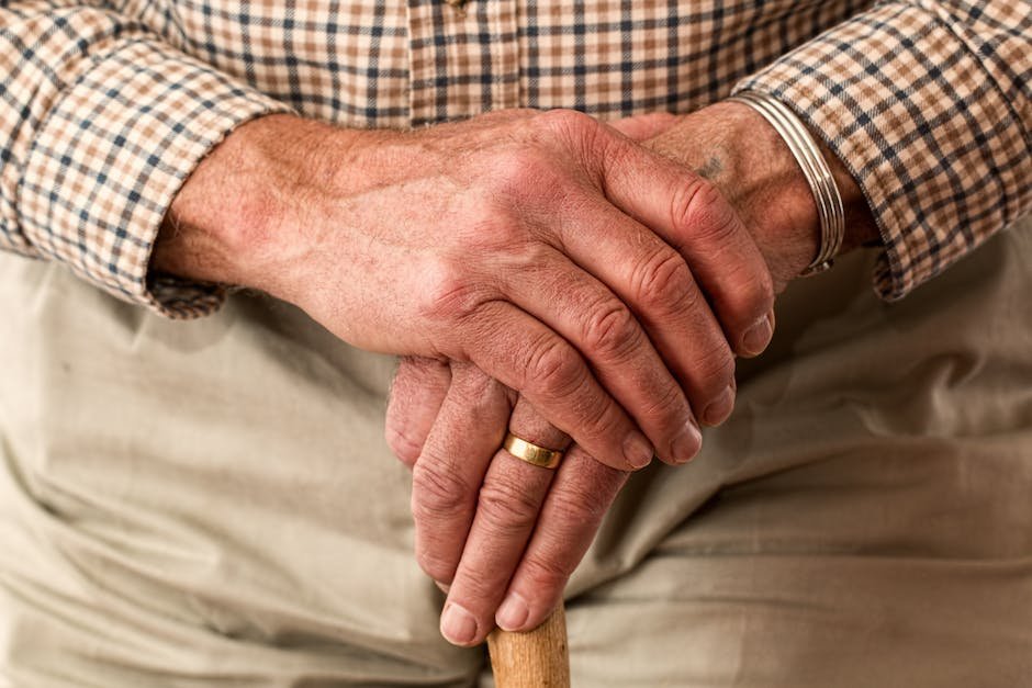 Navigating Age-Related Ailments: Exploring the⁣ Specific Benefits ‍of CBD for Seniors